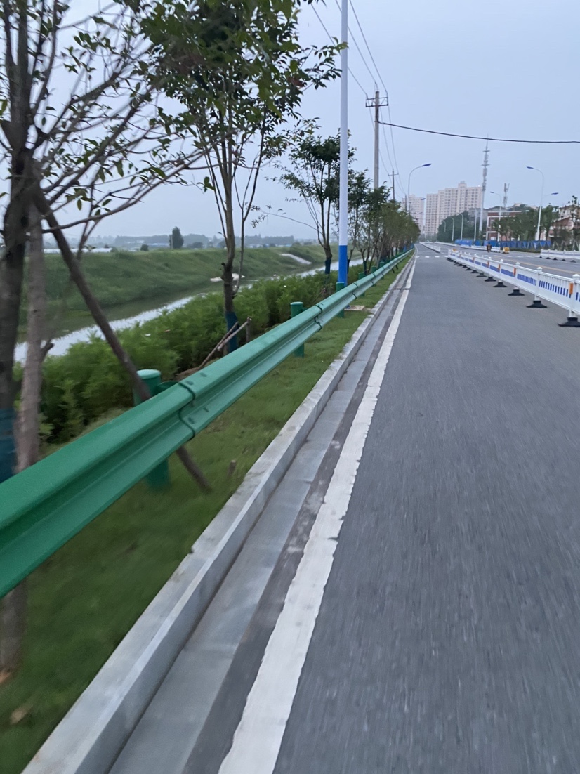 大河一直钓不到鱼,冬天大河钓鱼钓远还是钓近