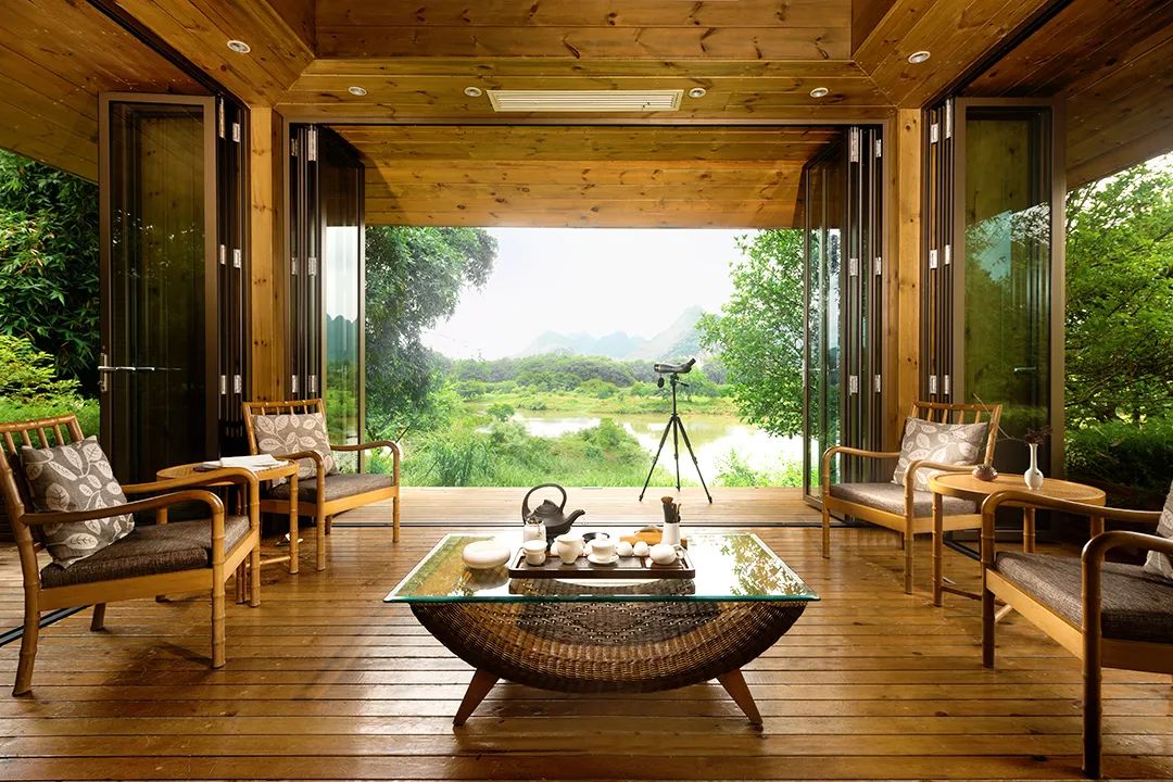 比买一送一还划算，全年不涨价！享山水画里329㎡双卧别墅，玩皮划艇漂流