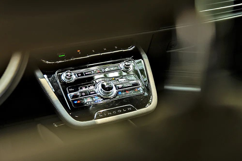 全新林肯冒险家舒适体验,全新林肯冒险家驾驶感受