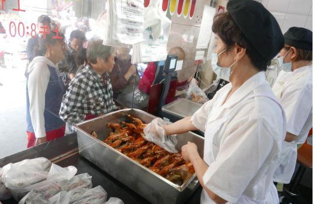 晓食｜头伏火腿，二伏鸡，三伏要吃金银蹄，杭州伏天吃鸡指南