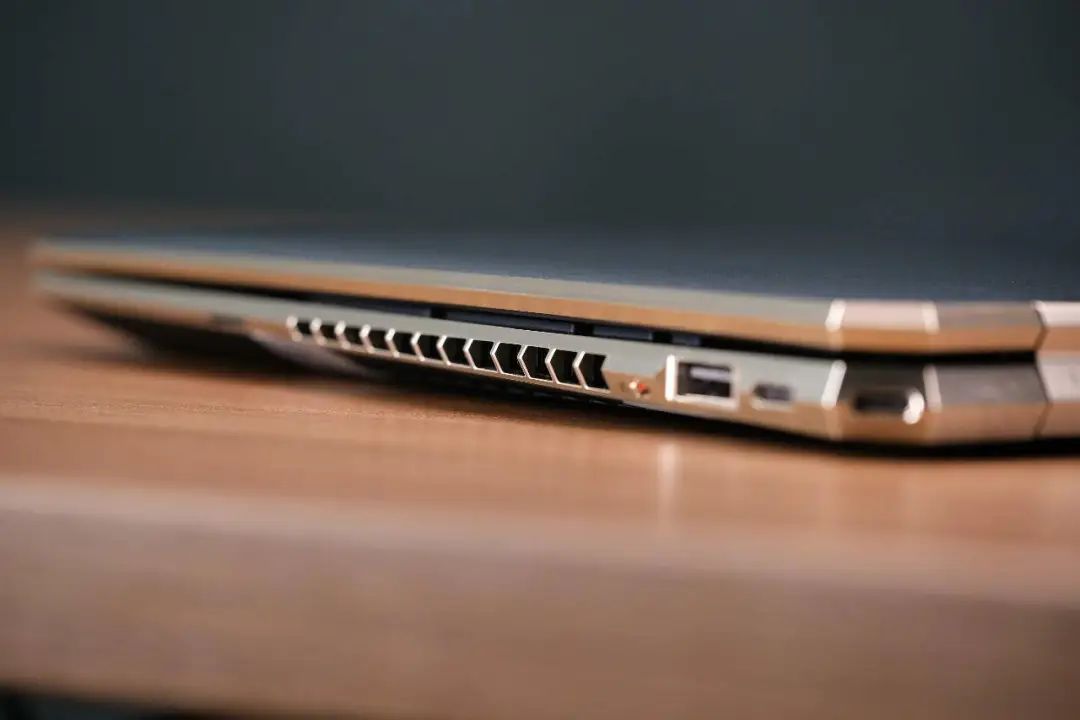 惠普spectrex36014翻转本,惠普spectrex360二代电脑触控笔