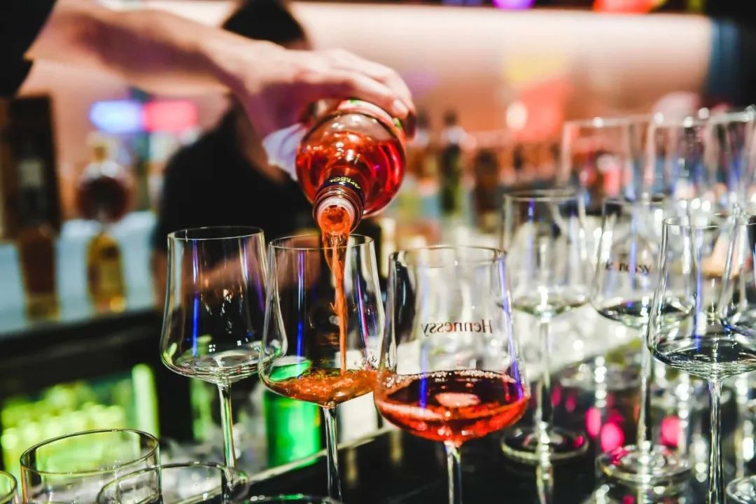 vespa风格摩托车,vespa摩托车潮