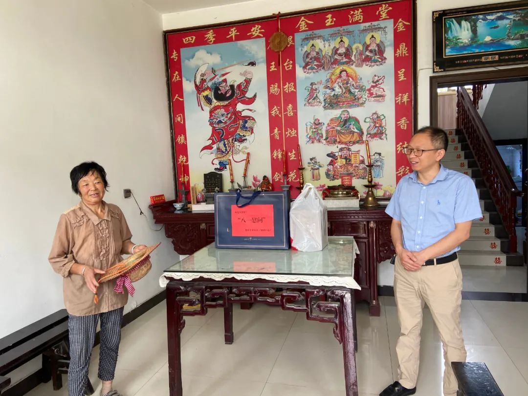 致敬老兵岁月静好,致敬老兵不忘初心牢记使命