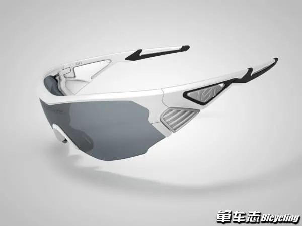 意大利航空零配件公司,常州意大利汽车零配件公司