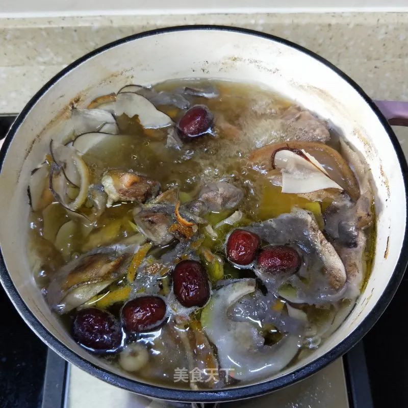 一碗梨汤,秋燥来做一个小吊梨汤