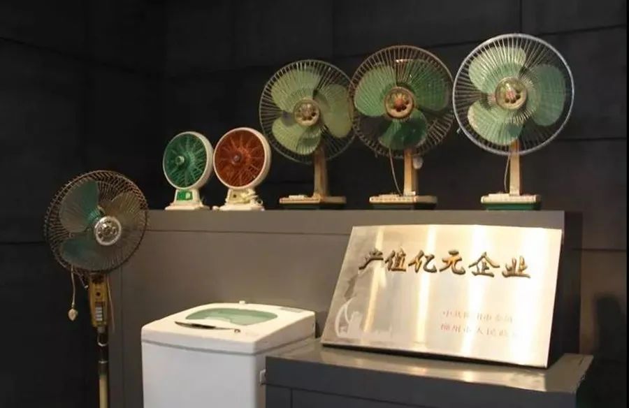 柳州饭店银柳月饼宣传单矢量图,柳州银柳食品有限公司银柳月饼