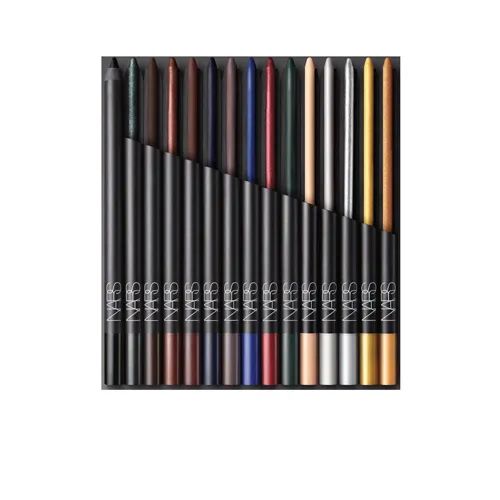 宋祖儿给陈赫画蓝色眼线超魔性,宋祖儿给陈赫画眼线