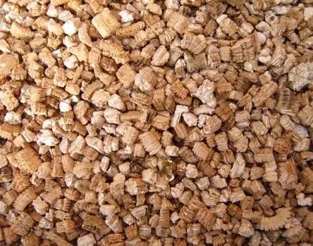 据说最为齐全的30种多肉常用土壤的资料及20种配土方案,不会配土的可以做个参考