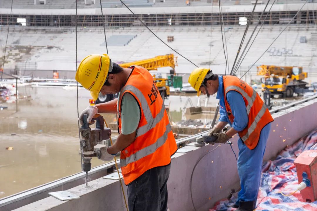浦东足球场最新动态,上海浦东足球场近期活动