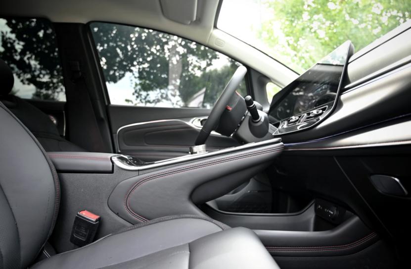 续航彪悍广汽新能源aionv路测谍报,国产最实用的紧凑型suv新能源汽车