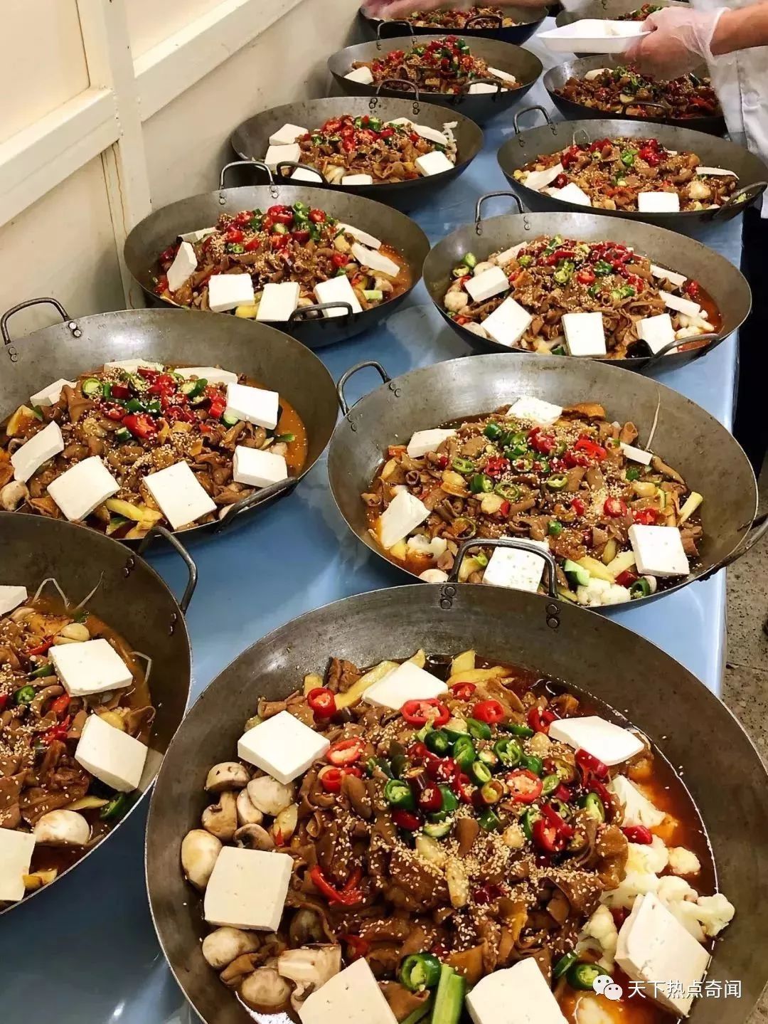 华为食堂看哭全场,华为食堂有多震撼