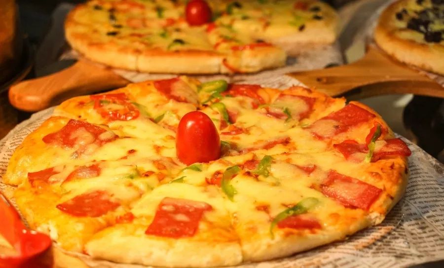 来哈尔滨必打卡的烤肉自助餐厅,哈尔滨最高档海鲜自助火锅