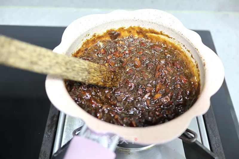 一日吃三个枣容颜不会老,一日吃三蒸枣终身不显老