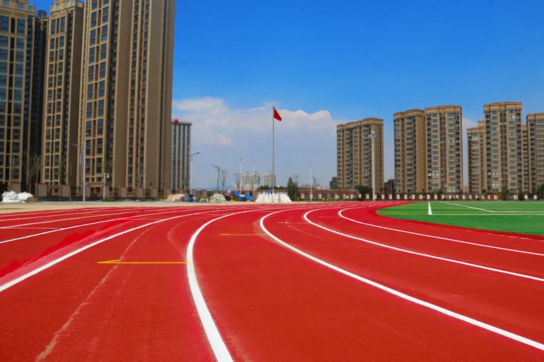 秋高气爽景致新！晋城这所新学校令人称奇