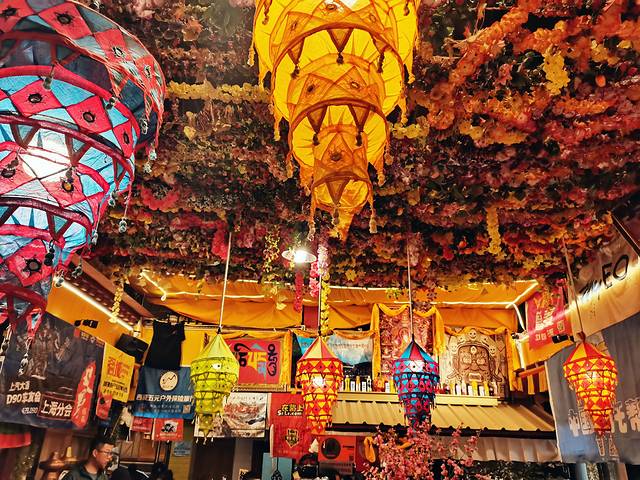 低空飞行旅游视频,大西北环线自由行8日攻略