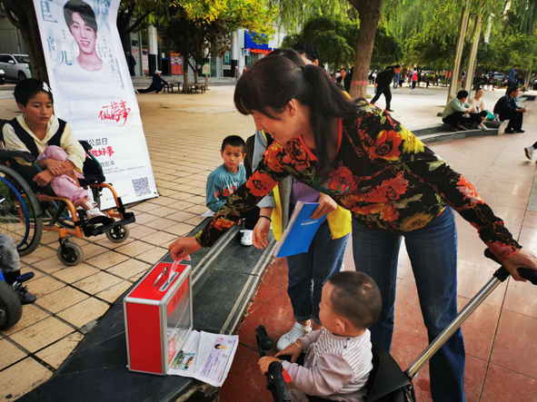 搴峰鐞嗙枟鍏泭娲诲姩,鑴戠槴搴峰鍖婚櫌鍏泭娲诲姩