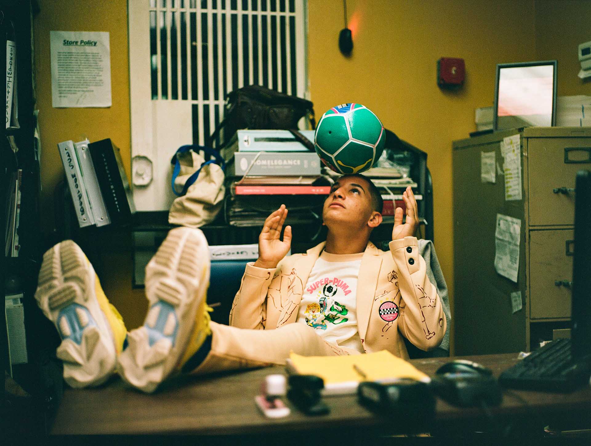 puma和kidsuperstudios联名款,kidsuper和puma联名足球衣