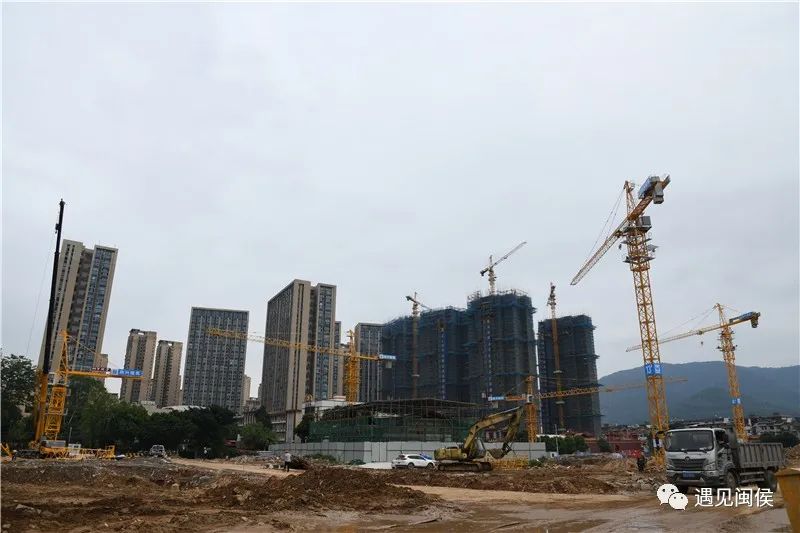 今日，闽侯10个重点项目集中开工