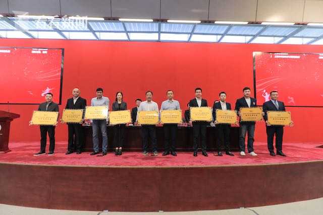 上海市促进全民健身的培训,上海青少年体育培训训练营