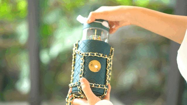 藏在咖啡里的爱意！星巴克用心荟萃饮品全新上市！又带着限定款周年庆杯子来圈粉了