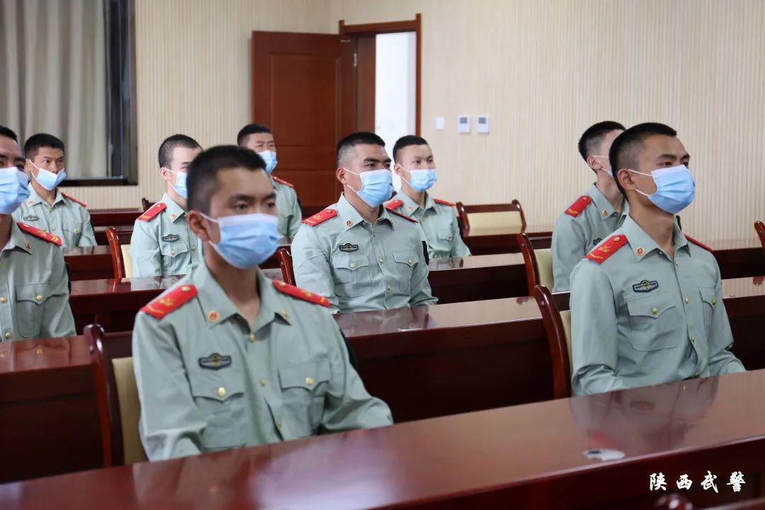 强军战歌梦想在路上,强军战歌完整版ktv字幕