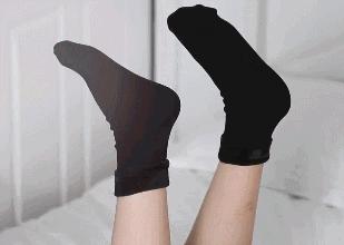 踩在脚下的暖宝宝？穿上1秒暖5℃的雪地袜，循环锁温，透气不臭脚