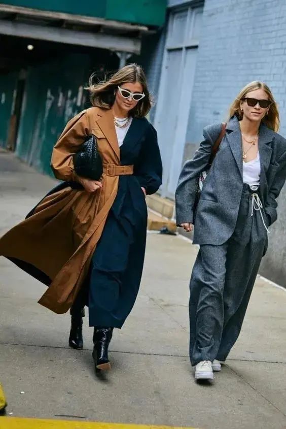 三款很有质感的风衣,今年最火的6款时髦风衣