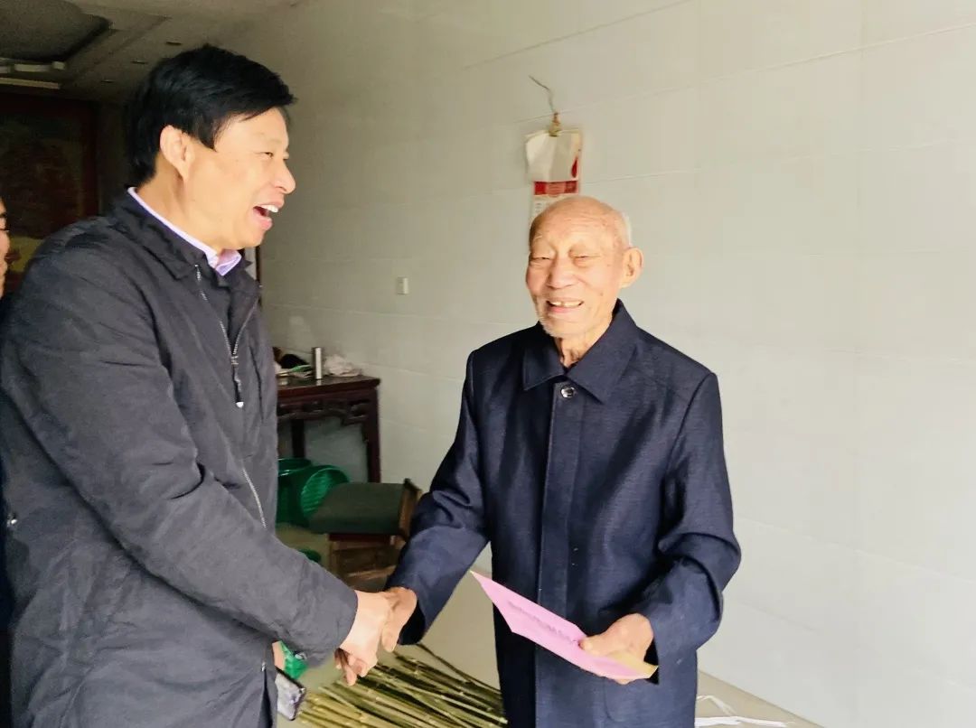 爱的陪伴不缺席图片,爱的陪伴从不缺席