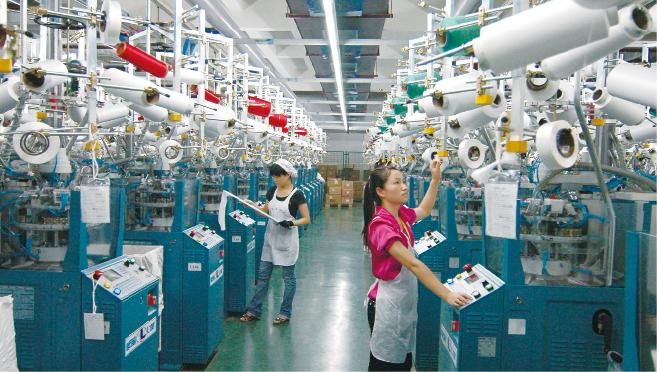 特别报道|扎根苏北，宝娜斯驰骋袜业疆场！访宝娜斯集团有限公司董事长黄祖群