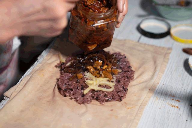 已经失传的小吃,温州开了30年的饭团小摊