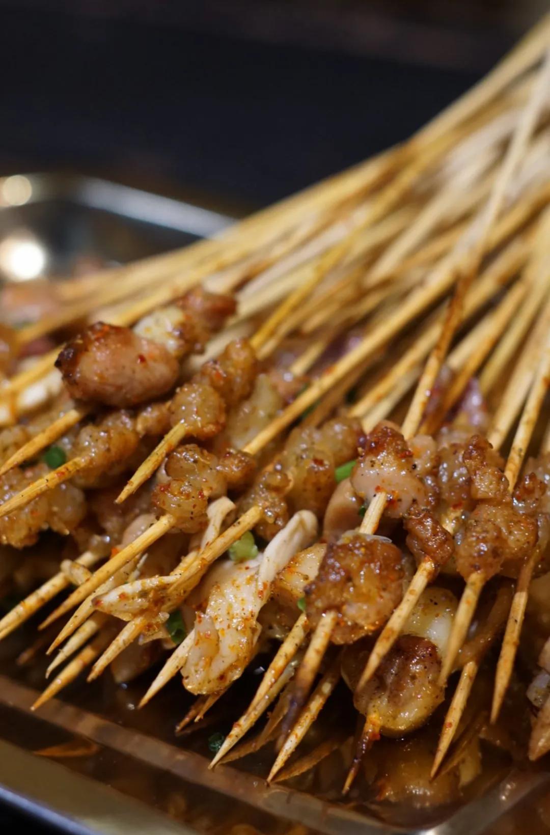 问了21个人，他们为什么N刷长沙