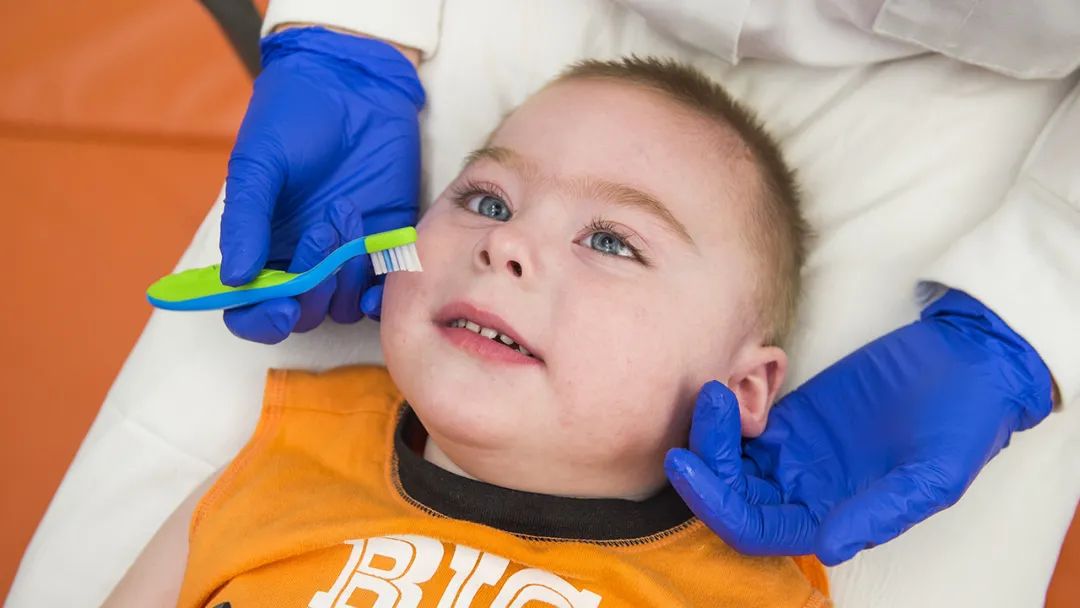 孩子经常刷牙为什么还会蛀牙,天天刷牙怎么还蛀牙