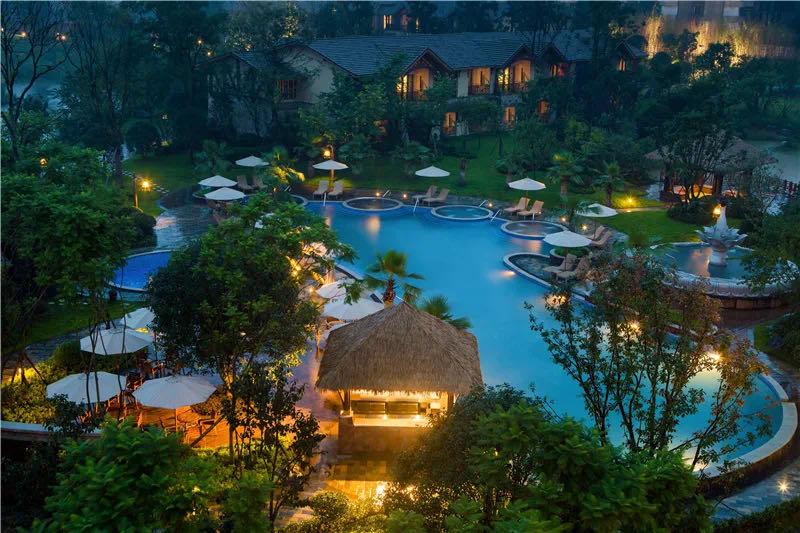 乐山峨眉山泡温泉,峨眉冬天泡温泉攻略