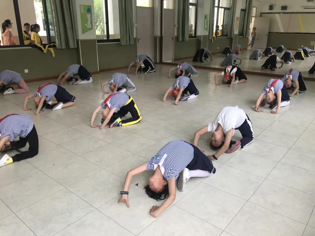 舟山小学亮相,浙江省舟山市城西小学体育