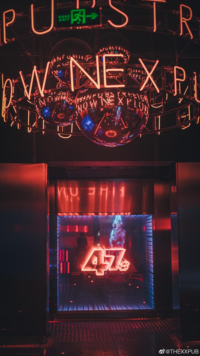 成都又新添一大波“明星店”!关晓彤的奶茶、黄晓明的复古烤肉、网红厨师王刚的秘制卤菜…都来啦