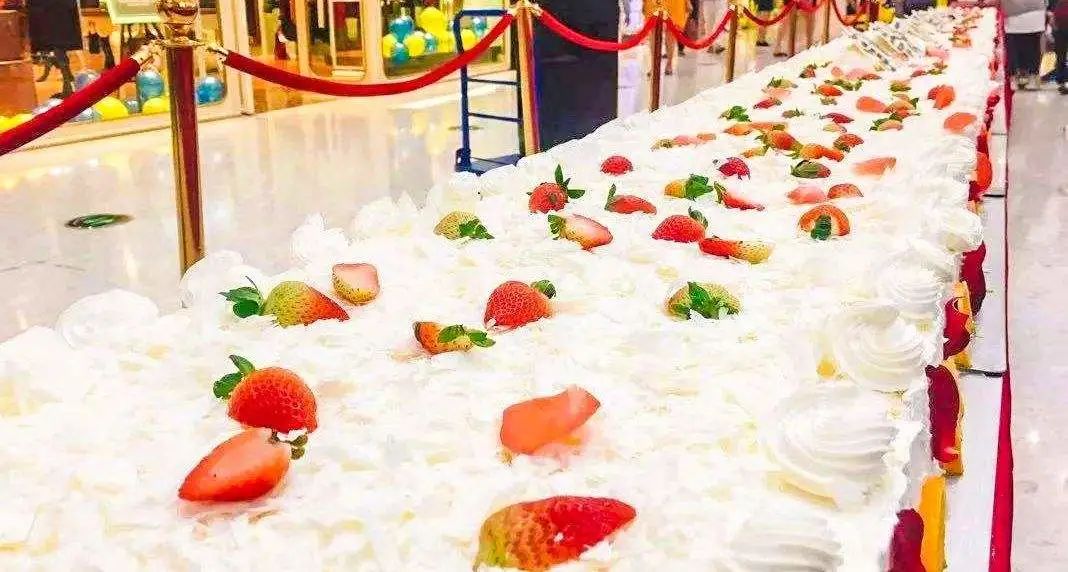 嗨爆全城！看神秘女星！乘免费直升机！这家商场周年庆福利大派送啦