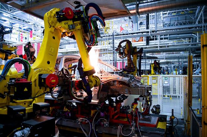 上汽名爵宁德工厂,上汽名爵5生产线