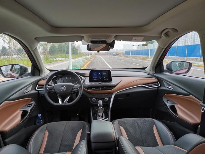 别克昂科拉试驾第一视角,别克昂科拉2017最全试驾视频