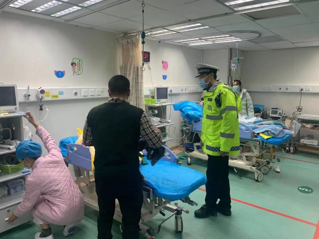 急！孩子癫痫发作，父母焦急如焚！关键时候，那个男人出现了！