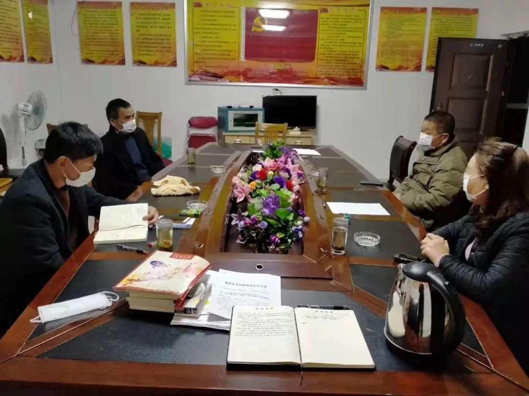 众志成城我们全力以赴,众志成城万众一心全力以赴