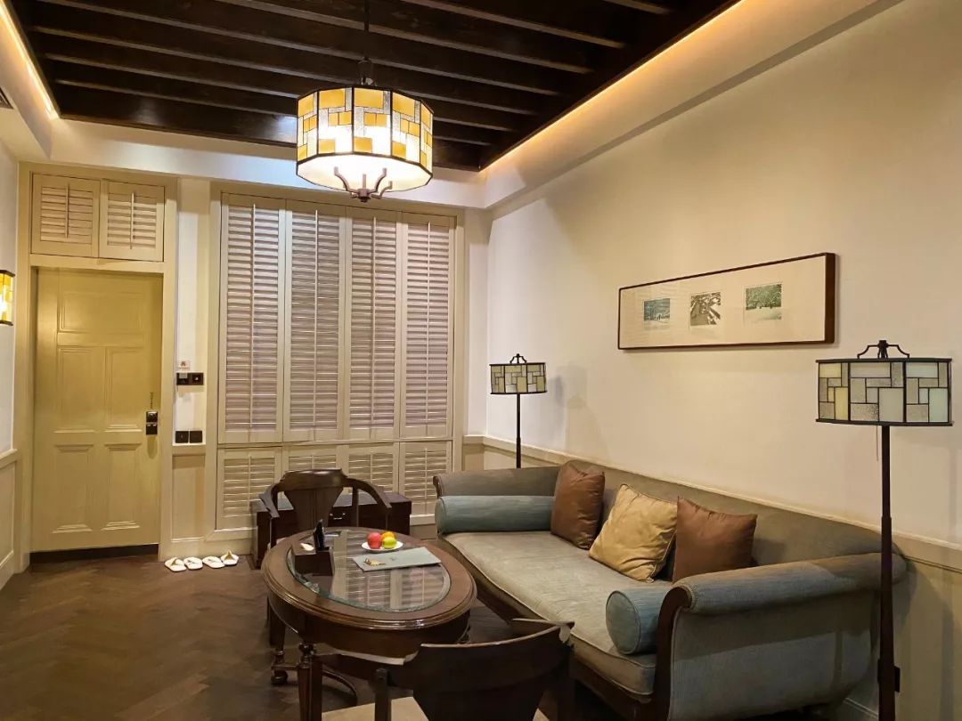 杭州湖边邨酒店怎么订便宜,西湖边住宿酒店哪个好