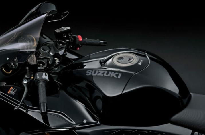 铃木ax100翻新复活,2021款铃木隼hayabusa