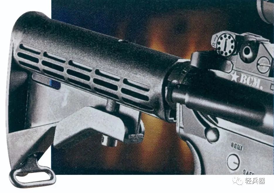 “套娃”式消焰器、加大号的拉机柄……3个版本的BCM公司MID16卡宾枪，优化使用体验