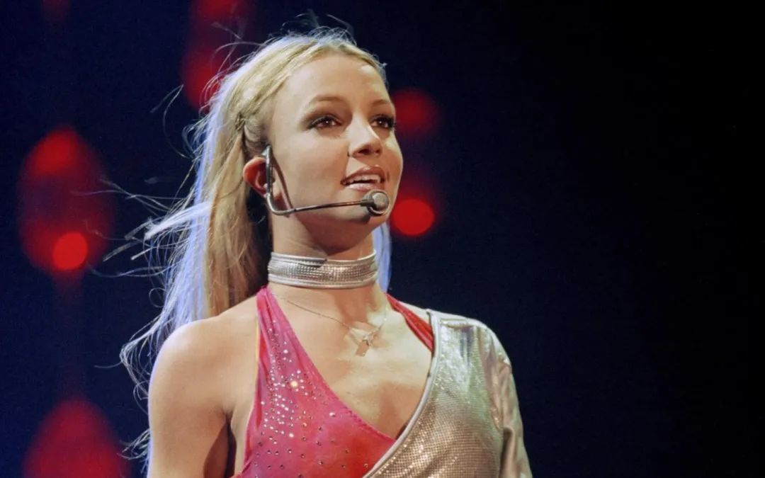 小甜甜布兰妮经历了什么,小甜甜布兰妮如何被解救