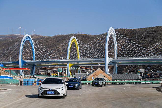 揭秘冬奥场馆体验普利司通冰锐客轮胎