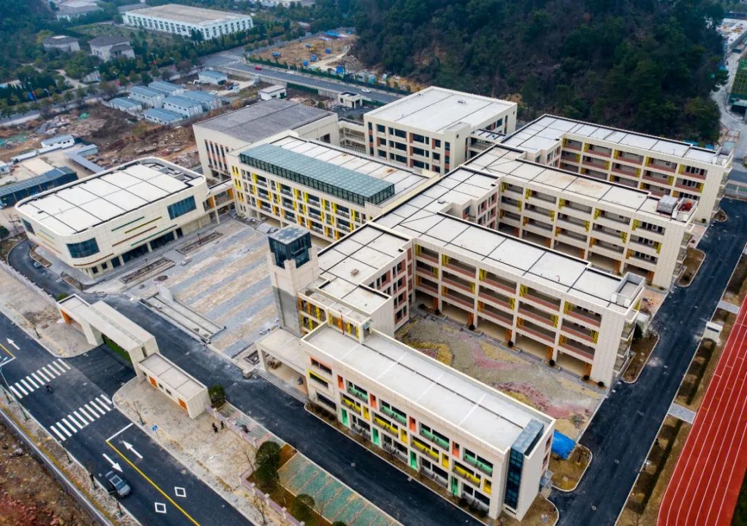 颜值爆棚的学校,颜值爆表的学校