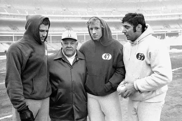 春秋季节卫衣,春秋季连帽卫衣