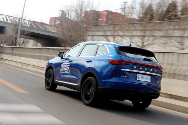 第三代哈弗h62.0t四驱版试驾视频,哈弗h6第三代2.0t四驱沉浸式试驾