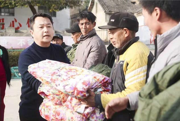 张彬彬出征,张彬彬披荆斩棘