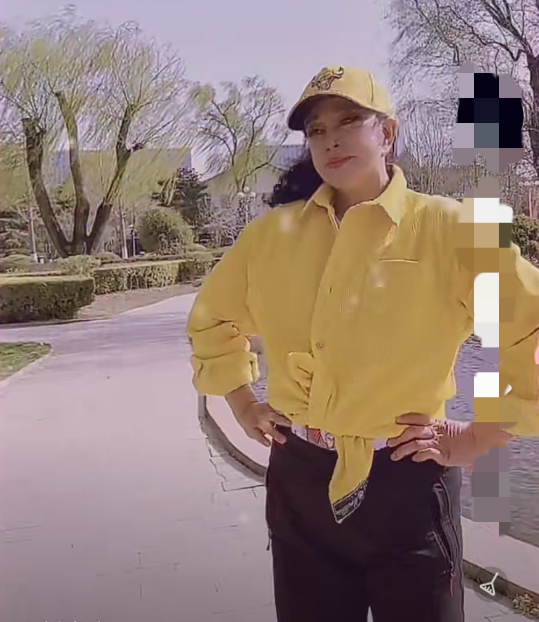 刘晓庆面容苍老遮脸,71岁刘晓庆素颜照片图文